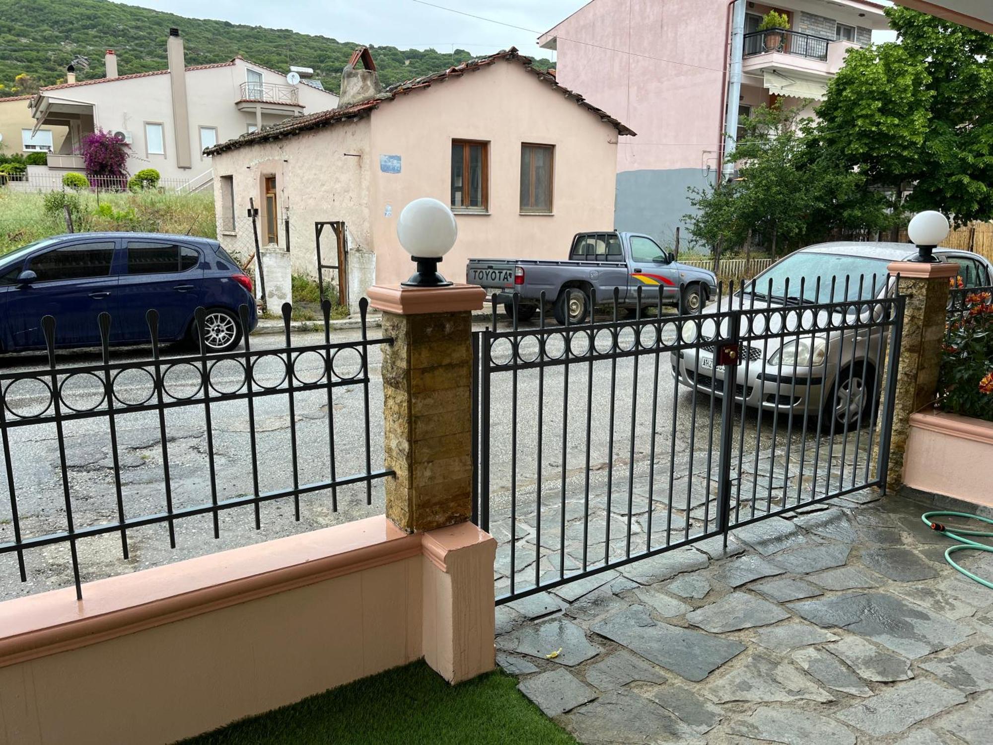 Welcome Apartment, *